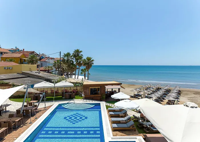 Almira Hotel Arkoudi