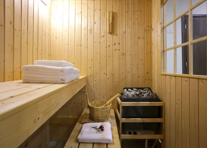 Almira Hotel Arkoudi