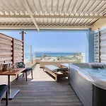 Almira Hotel Arkoudi