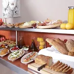 Almira Hotel Arkoudi