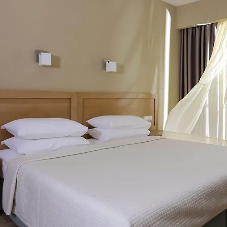 Almira Hotel Arkoudi
