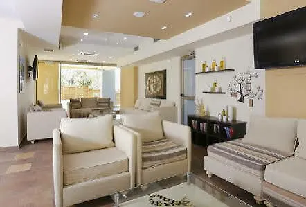 Almira Hotel Arkoudi