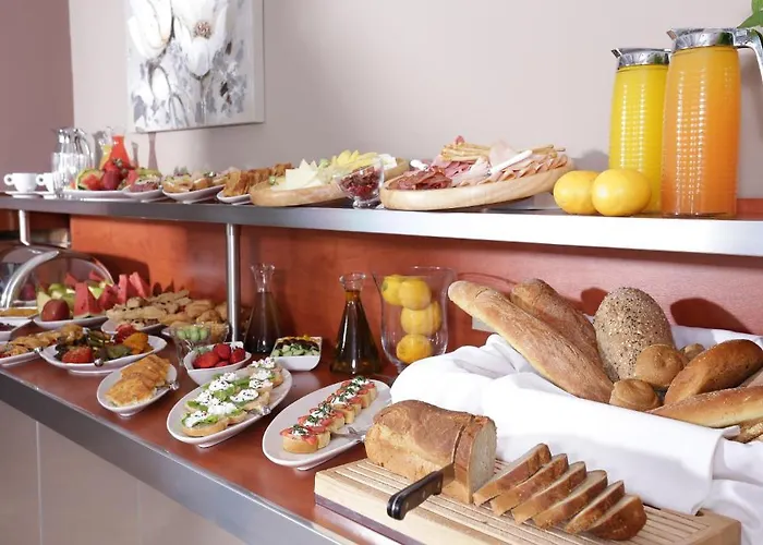 Almira Hotel Arkoudi